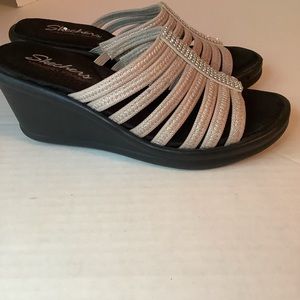 Skechers Wedge Sandals Beige Tans Size 8